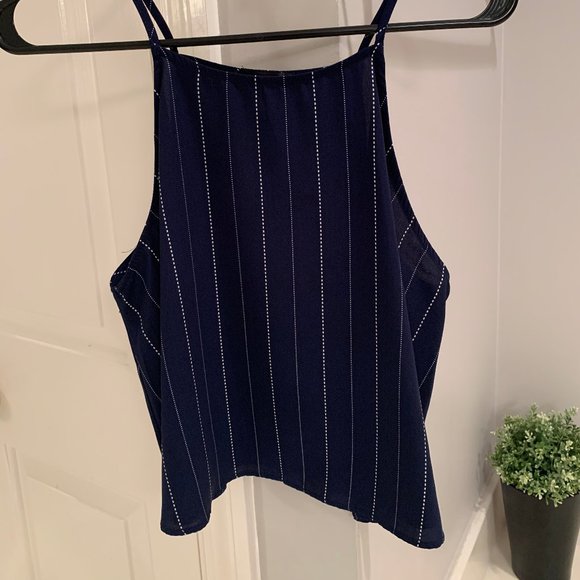 Cropped Summer Tank top - Picture 2 of 2